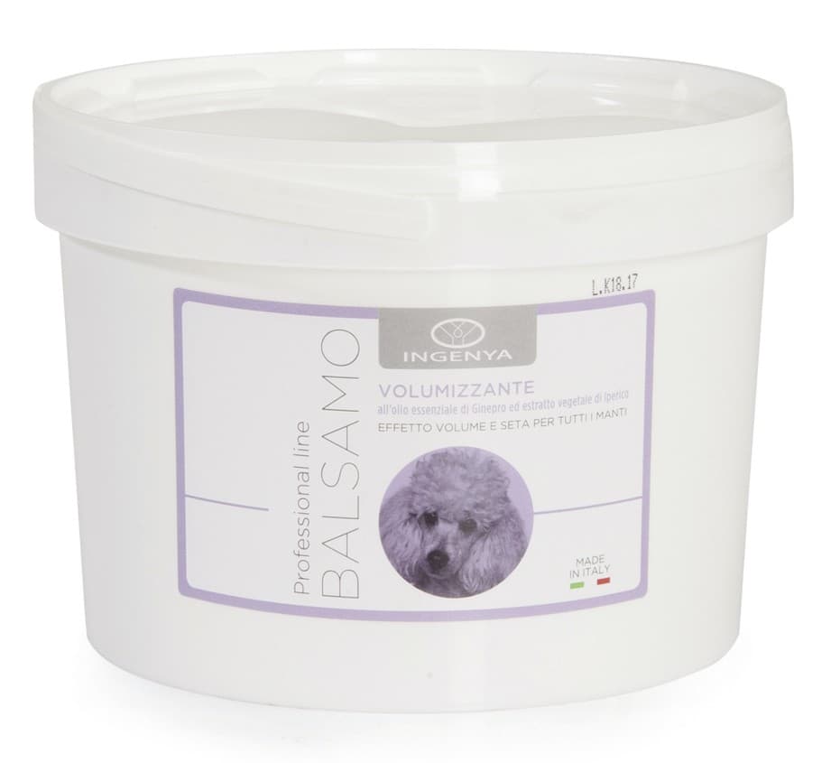 Balsamo volumizzante all'olio essenziale di ginepro ed estratto vegetale di iperico - 3 l